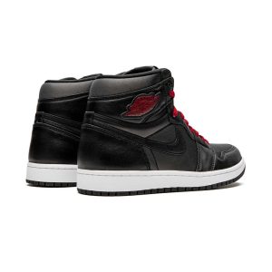 Air Jordan 1 Retro High OG ‘Black Gym Red’